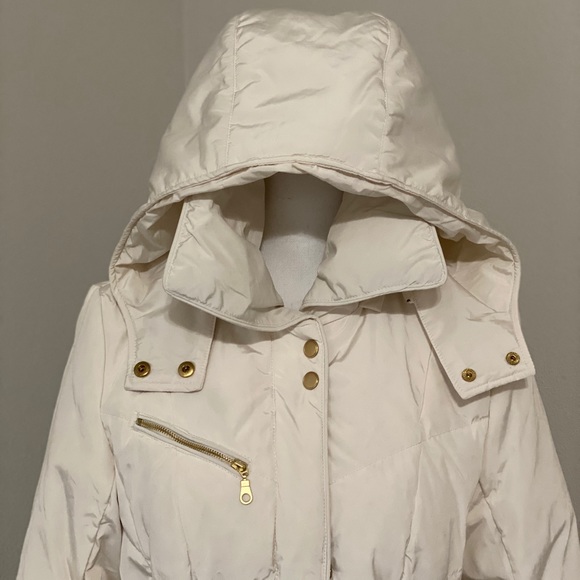 Cream Cole Haan Belted Down Puffer Jacket Medium - Picture 5 of 6